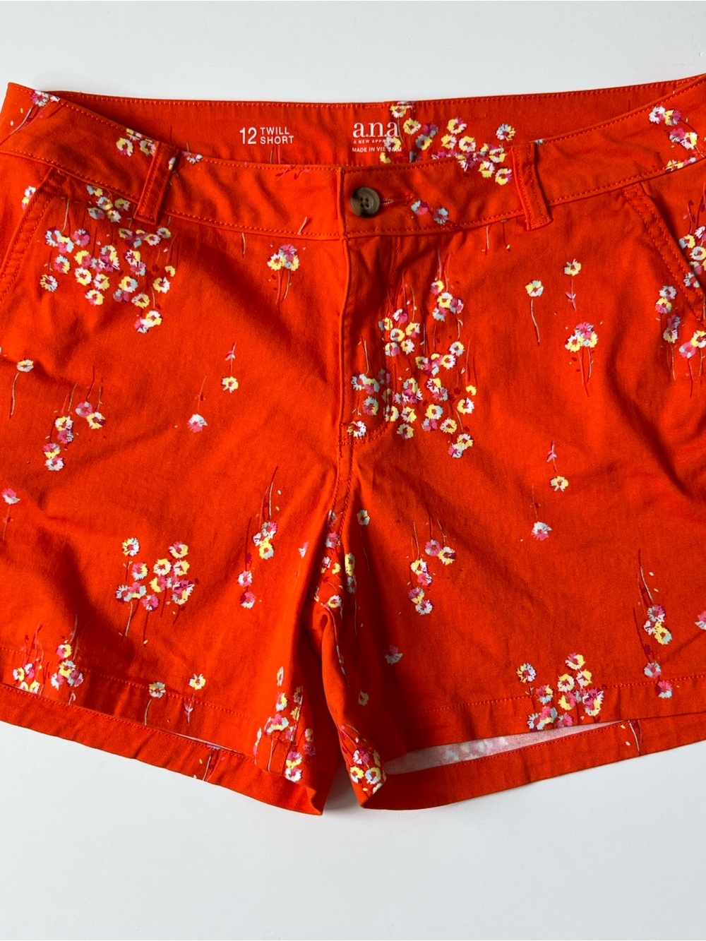 a.n.a Bright Orange Floral Twill Women's Shorts - Picture 2 of 6